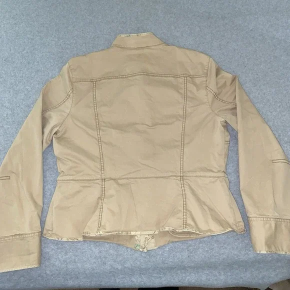 GAP Women's XL Khaki Cotton Twill Jacket Floral Trim Utility Peplum Button Up - Picture 11 of 16
